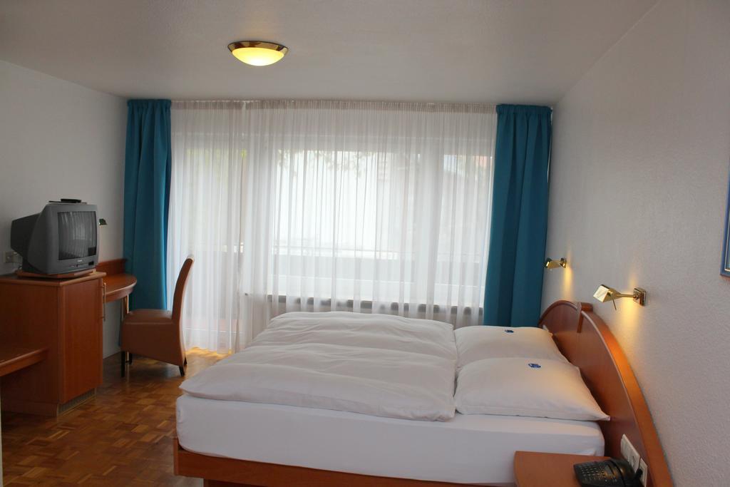 Hotel Sonne Leinfelden-Echterdingen Extérieur photo
